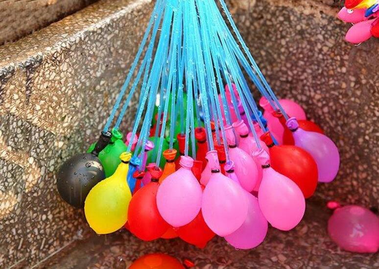 Water Balloons - 111 x quick fill bunch of balloons